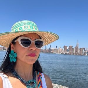 PERIWINKLE FLOWER EARRINGS  earrings Straw Unique Pink Natural orange